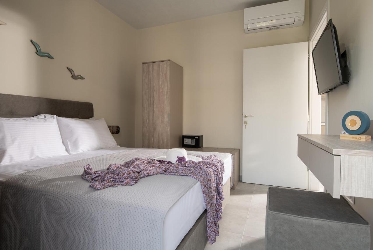 Crist Luxury Apartments Potidée Extérieur photo